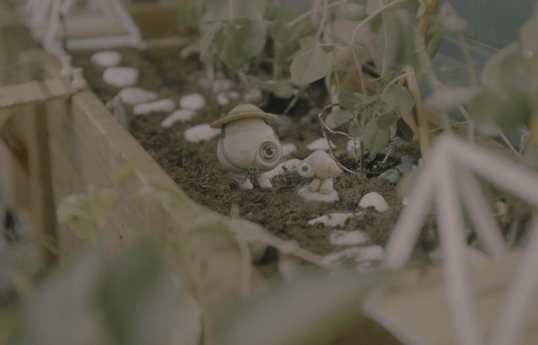 Marcel the Shell with Shoes On